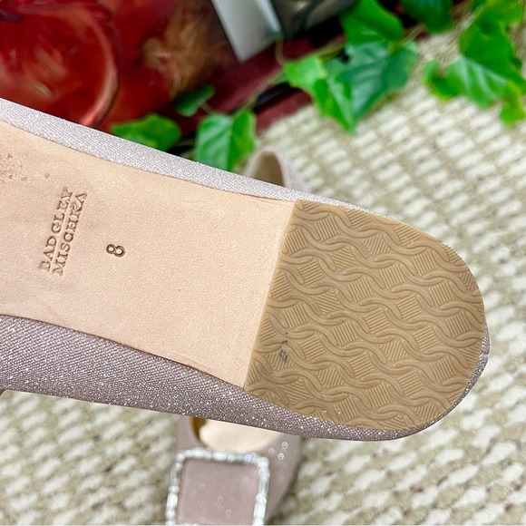 Badgley Mischka Brand Dyanne Square Toe Flat in Rose Gold Size 8 - Picture 10 of 10